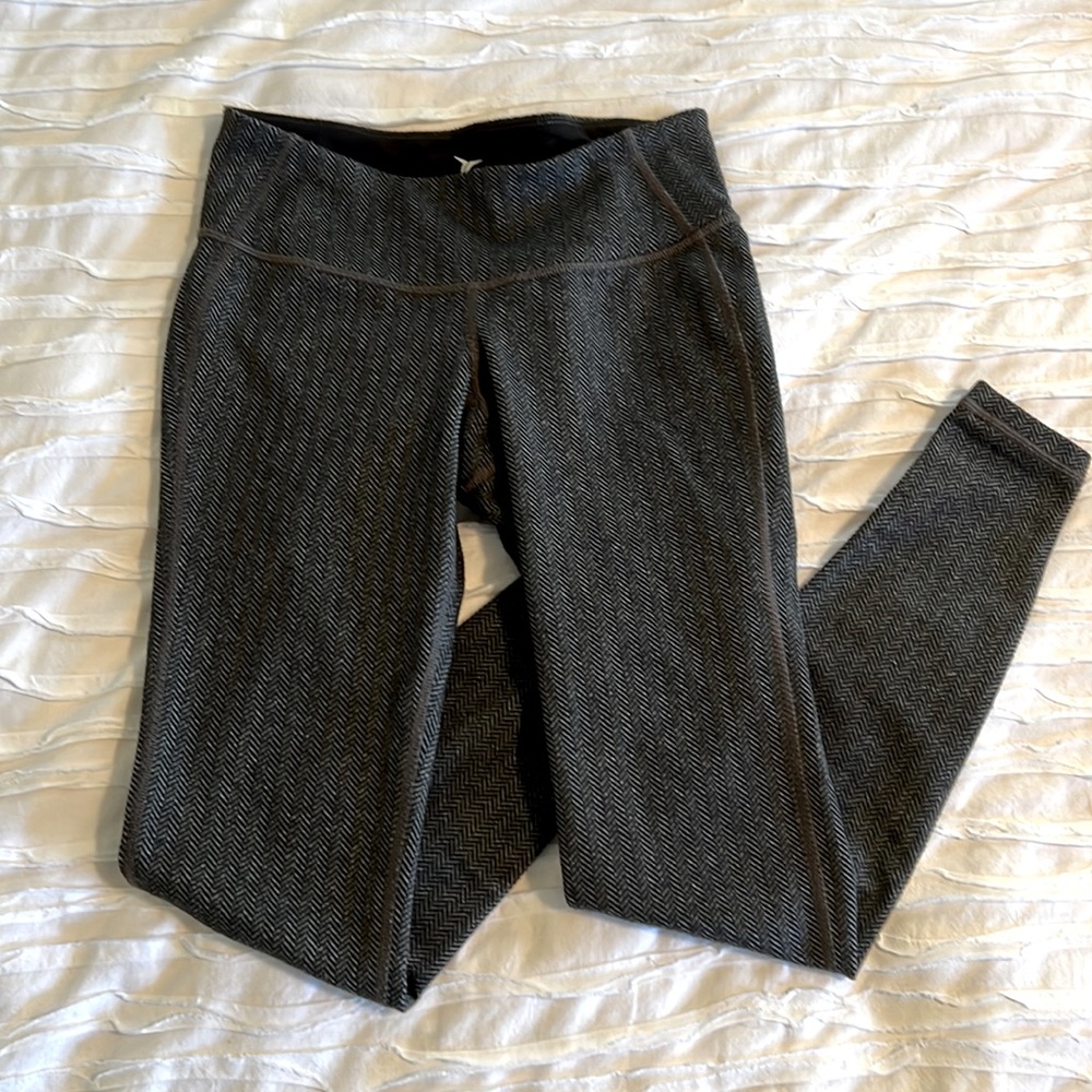 Old Navy full length herringbone leggings